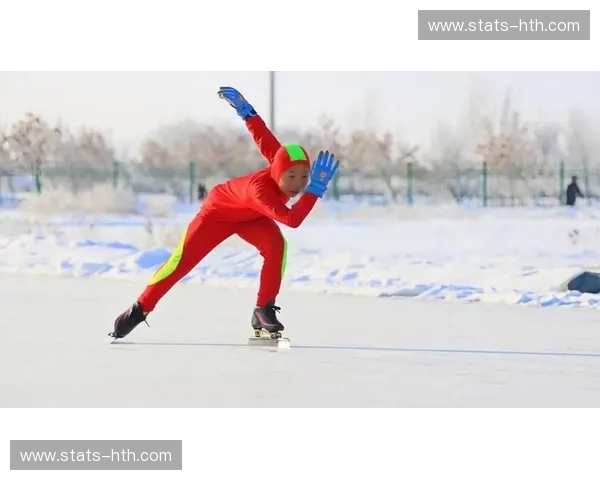 速度滑冰直播——凝聚冰上速度与激情的每一帧 速度滑冰直播——凝聚冰上速度与激情的每一帧